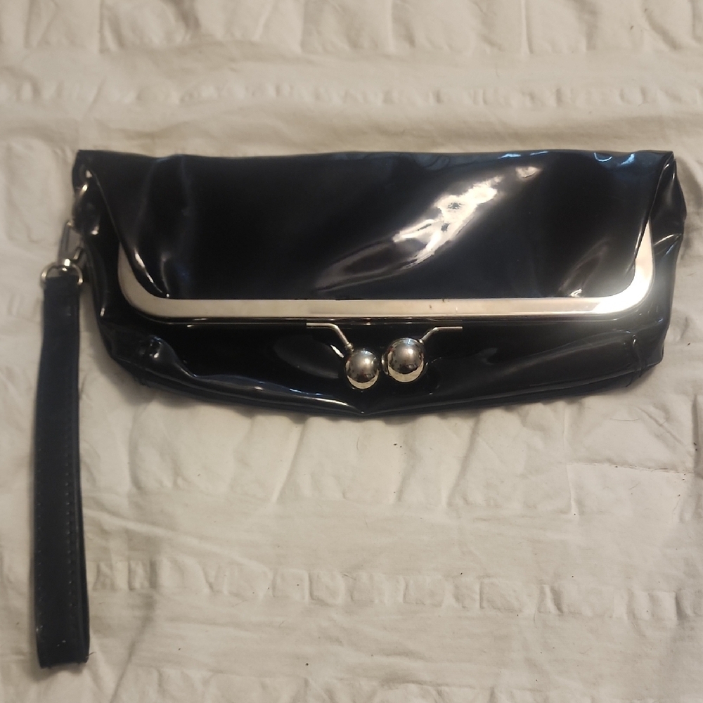 Womans Elegant Black slick Shiny Clutch Bag With Ball Closure Polished Style